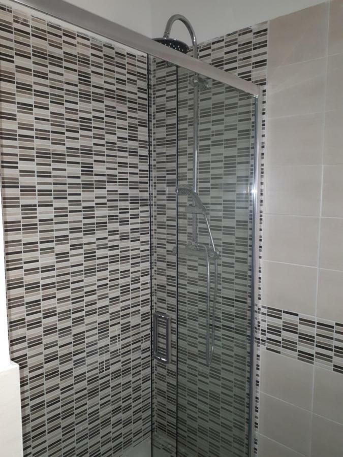 Le Camere Di Sabrina Con Bagno In Camera Sarzana Exterior photo