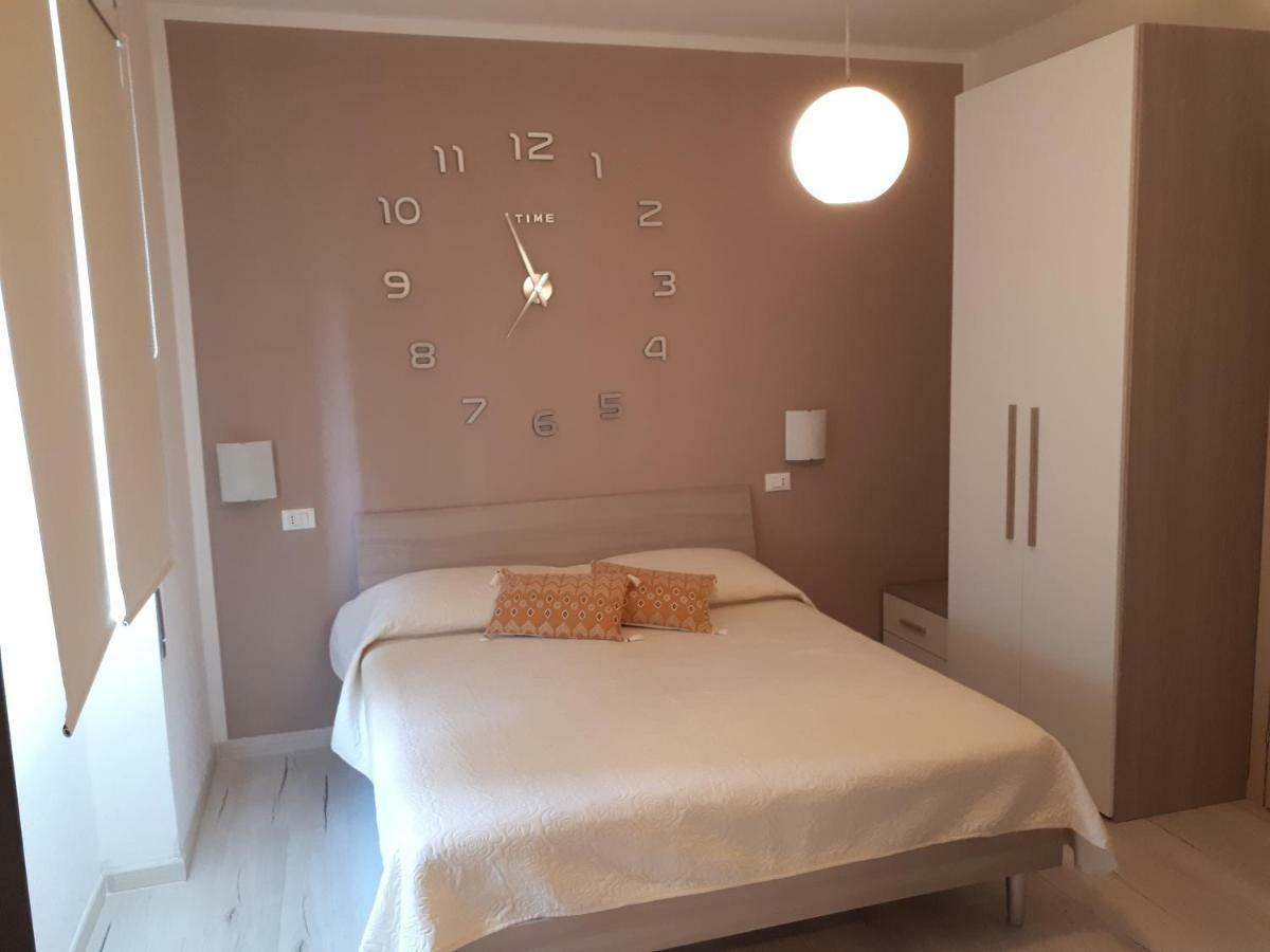 Le Camere Di Sabrina Con Bagno In Camera Sarzana Exterior photo